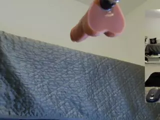 Heavenia's Live Sex Cam Show