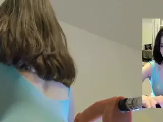 Heavenia's Live Sex Cam Show