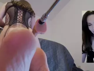 Heavenia's Live Sex Cam Show