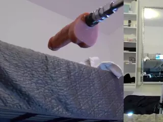 Heavenia's Live Sex Cam Show