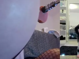 Heavenia's Live Sex Cam Show