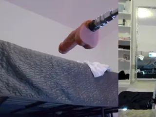 Heavenia's Live Sex Cam Show
