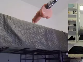 Heavenia's Live Sex Cam Show