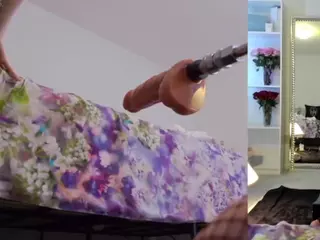 Heavenia's Live Sex Cam Show