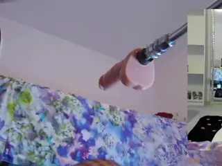 Heavenia's Live Sex Cam Show