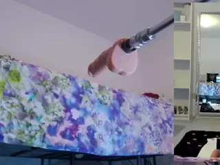 Heavenia's Live Sex Cam Show