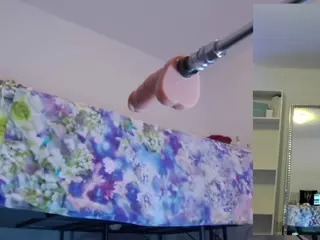 Heavenia's Live Sex Cam Show