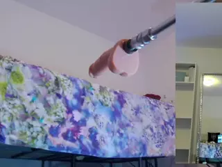 Heavenia's Live Sex Cam Show