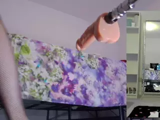 Heavenia's Live Sex Cam Show