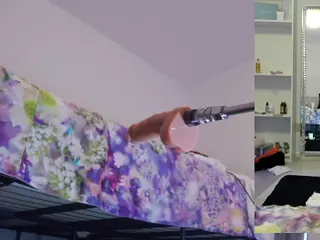 Heavenia's Live Sex Cam Show