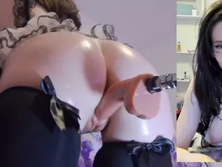 Heavenia's Live Sex Cam Show