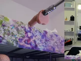 Heavenia's Live Sex Cam Show