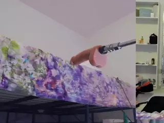 Heavenia's Live Sex Cam Show