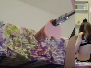 Heavenia's Live Sex Cam Show