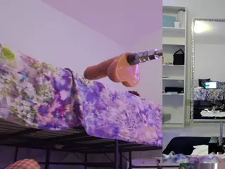 Heavenia's Live Sex Cam Show