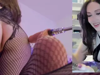 Heavenia's Live Sex Cam Show