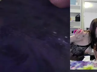 Heavenia's Live Sex Cam Show