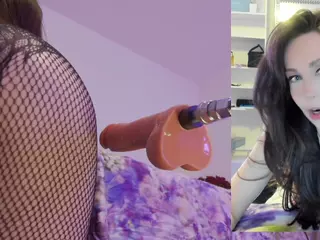 Heavenia's Live Sex Cam Show