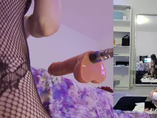 Heavenia's Live Sex Cam Show