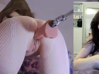 Heavenia's Live Sex Cam Show