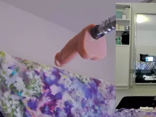 Heavenia's Live Sex Cam Show