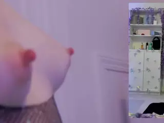 Heavenia's Live Sex Cam Show