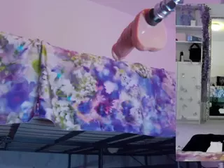 Heavenia's Live Sex Cam Show