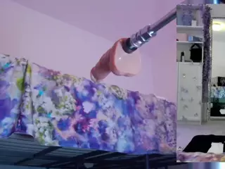 Heavenia's Live Sex Cam Show