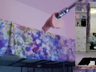 Heavenia's Live Sex Cam Show