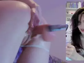 Heavenia's Live Sex Cam Show
