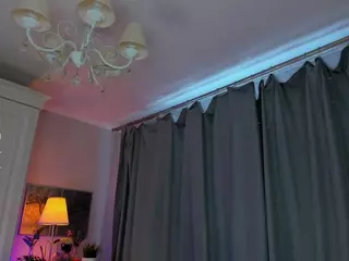 FreyaRay's Live Sex Cam Show