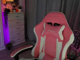 FreyaRay's Live Sex Cam Show