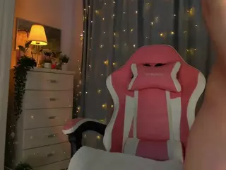 FreyaRay's Live Sex Cam Show