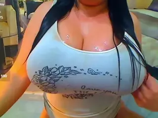 Hillarysofia's Live Sex Cam Show