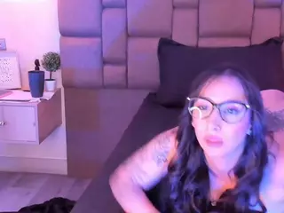 Isabella Santamaria's Live Sex Cam Show