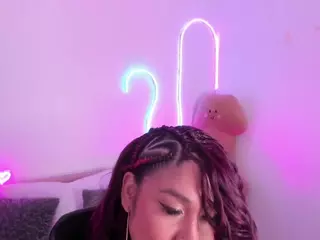 JoyceThompson's Live Sex Cam Show