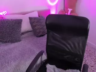 JoyceThompson's Live Sex Cam Show