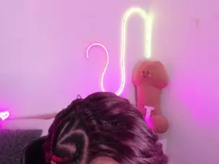 JoyceThompson's Live Sex Cam Show
