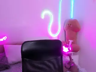 JoyceThompson's Live Sex Cam Show