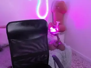 JoyceThompson's Live Sex Cam Show