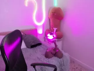 JoyceThompson's Live Sex Cam Show