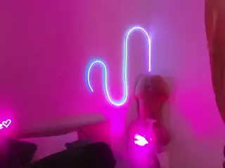 JoyceThompson's Live Sex Cam Show