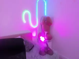 JoyceThompson's Live Sex Cam Show