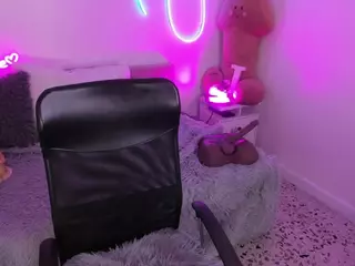 JoyceThompson's Live Sex Cam Show