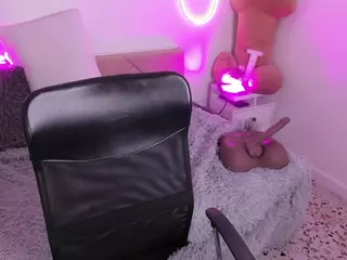 JoyceThompson's Live Sex Cam Show