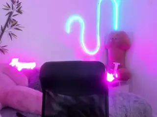 JoyceThompson's Live Sex Cam Show