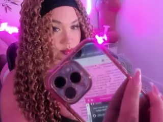 JoyceThompson's Live Sex Cam Show