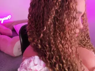 JoyceThompson's Live Sex Cam Show