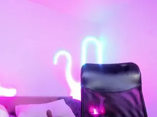 JoyceThompson's Live Sex Cam Show