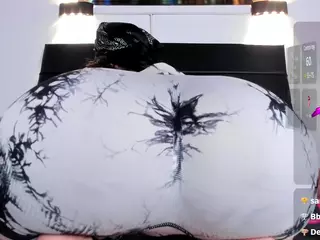 Julieta-Coopeer's Live Sex Cam Show